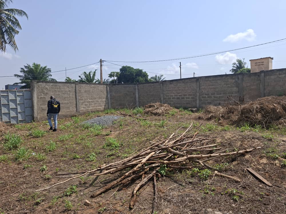 Terrain à vendre à Attiégou – 90 Millions FCFA
