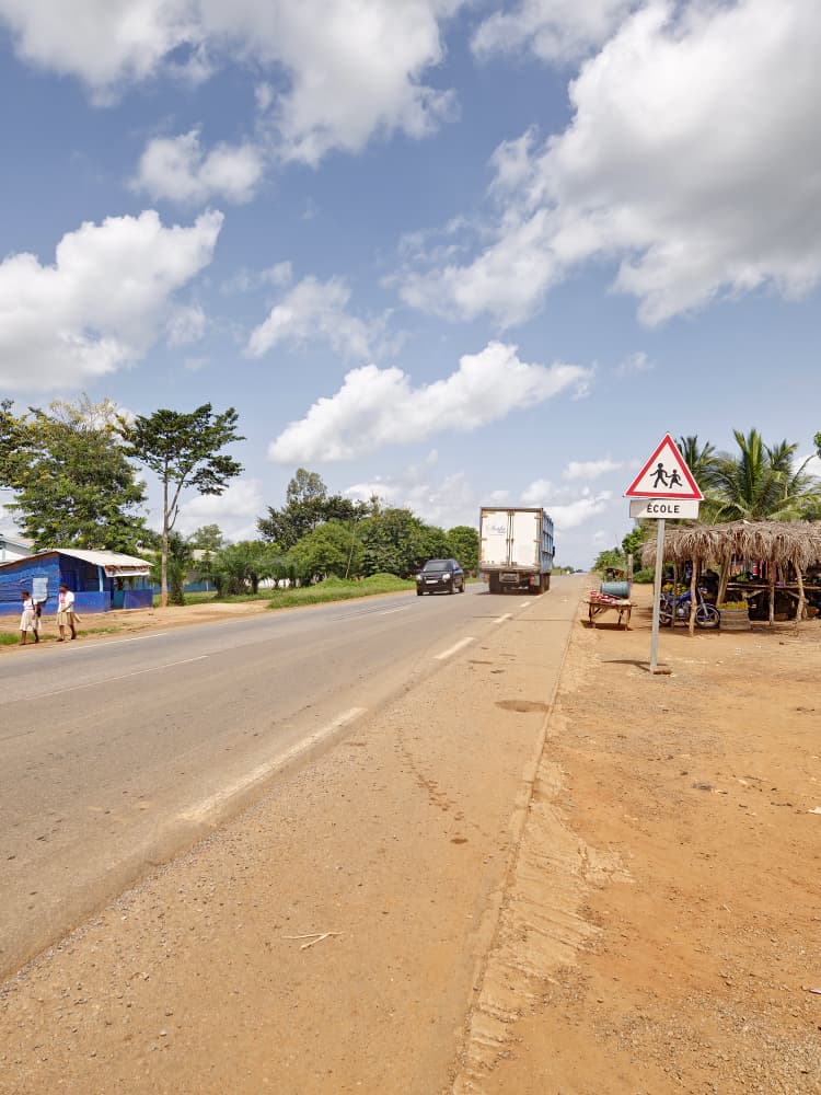 Terrain de 2 lots en vente en bordure du goudron à Badja-Savé – 8 000 000 FCFA