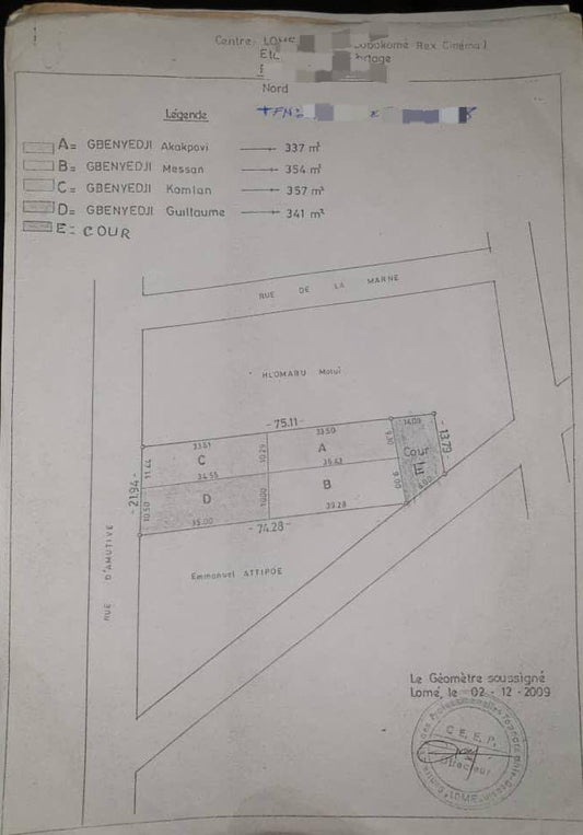 Terrain de 2 lots collés à vendre à Nopato (Ancien Grand Rex) – 700 millions FCFA