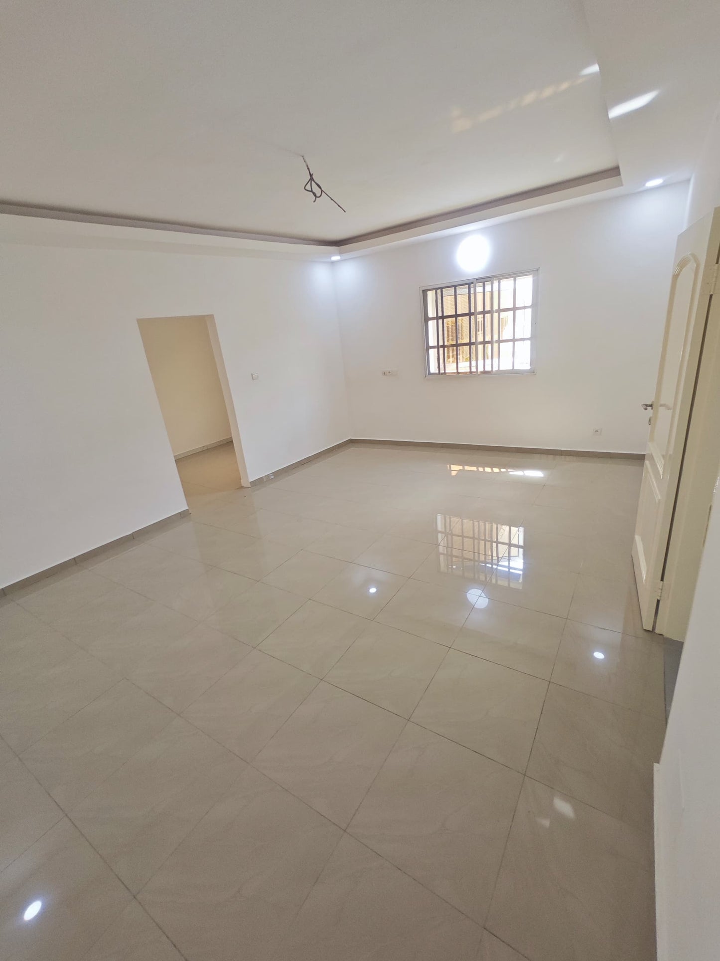 Villa triplex en location à Adidogomé Madiba – 400 mille FCFA