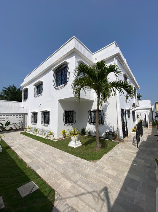 Villa à louer à Tokoin – 1 500 000 FCFA