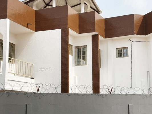 Villa duplex à louer à Tokoin – 400000 FCFA