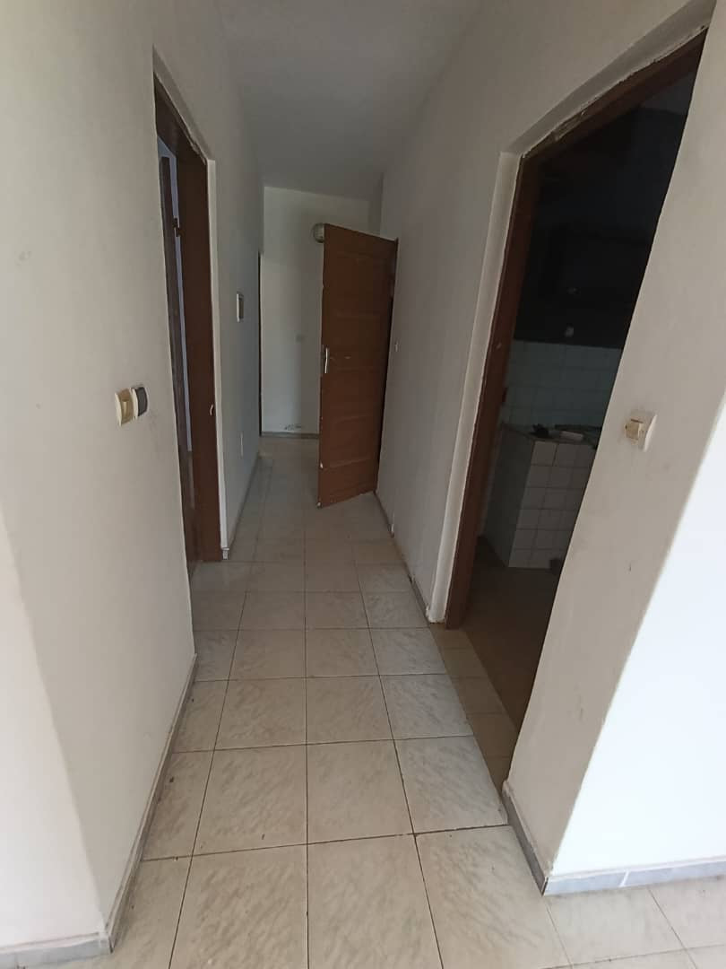 VILLA DE 9 PIÈCES À VENDRE À HÉDZRANAWOÉ