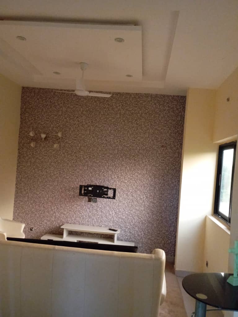 UNE VILLA DE 4 PIÈCES À VENDRE À APESSITO