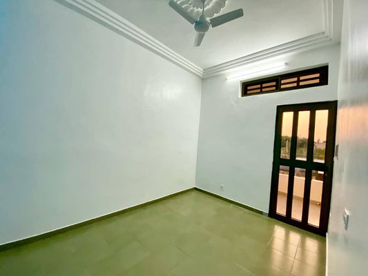 Terrain à vendre à GBOSSIME – 130 Millions FCFA