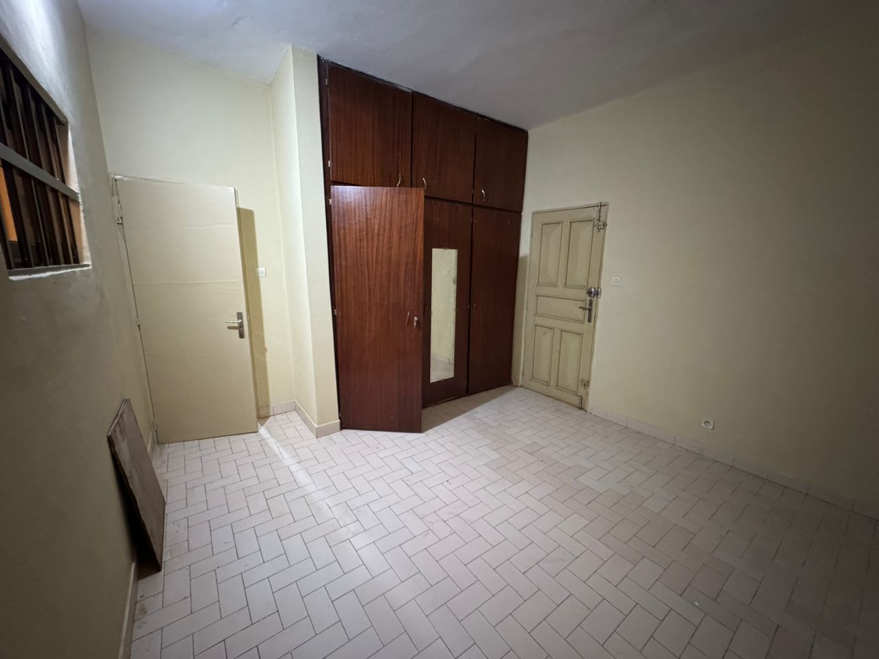 Villa à louer à Avédji – 200000 FCFA