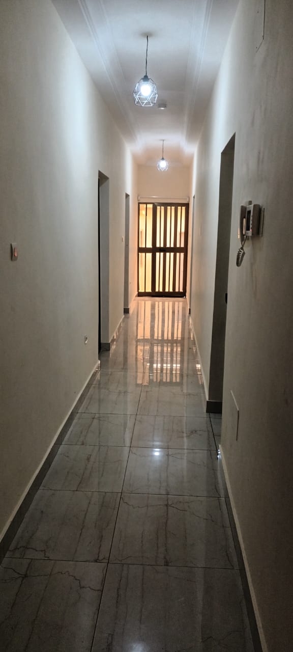 Appartement meublé 2 chambres à louer à Avepozo côté plage – 350 mille FCFA