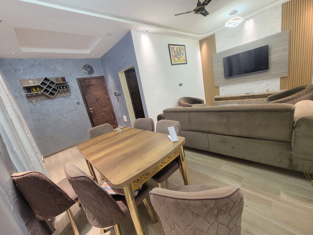 Appartement meublé de 2 chambres à louer à Yokoe Kopegan – 300 000 FCFA/mois