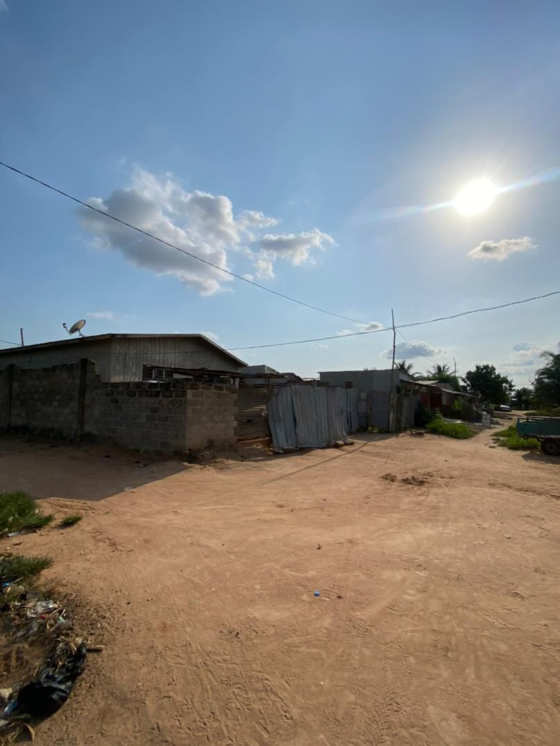 Maison 2 chambres en vente à Zanguera – 8,5 millions FCFA