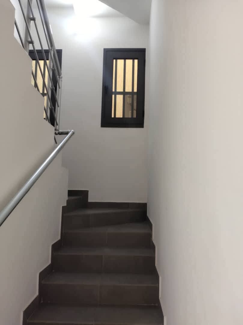 Villa 4 chambres en vente à Kodjoviakope, proche du goudron – 190 millions FCFA