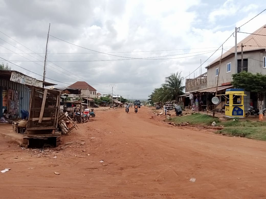 Terrain de 600 m² en vente en bordure de goudron à Agoè Legbassito – 45 millions FCFA