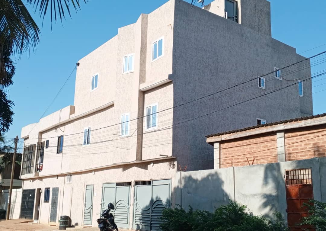 Villa à vendre à Attiégou DVA – 120 Millions FCFA