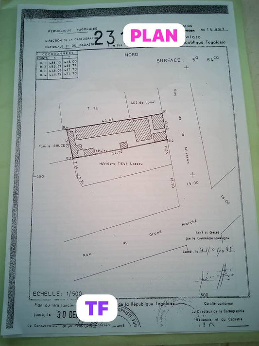 Immeuble R+2 avec boutiques en vente au Grand Marché de Lomé – 1 milliard FCFA