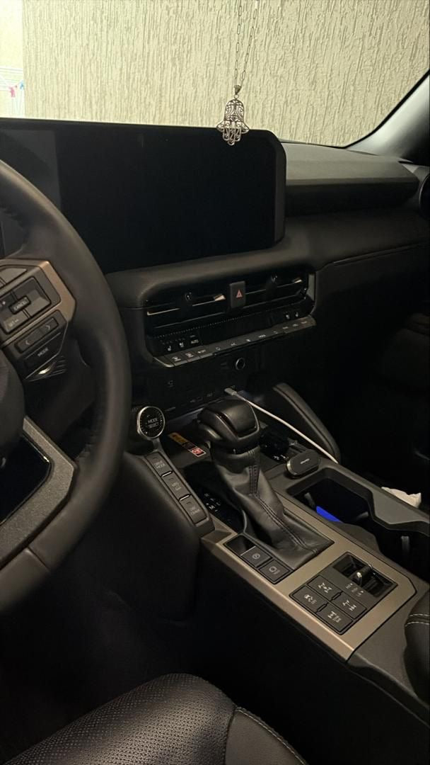 TOYOTA PRADO 2025