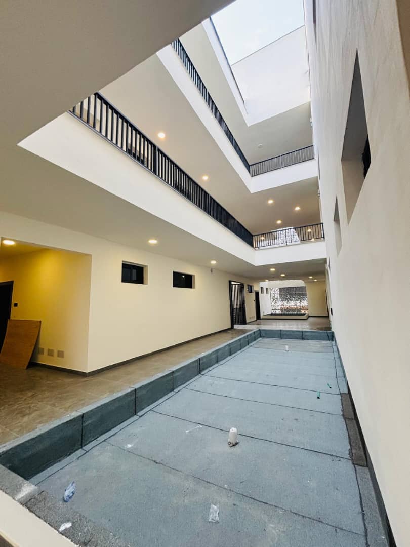 Appartement à louer à Cité Renaissance – 450000 FCFA