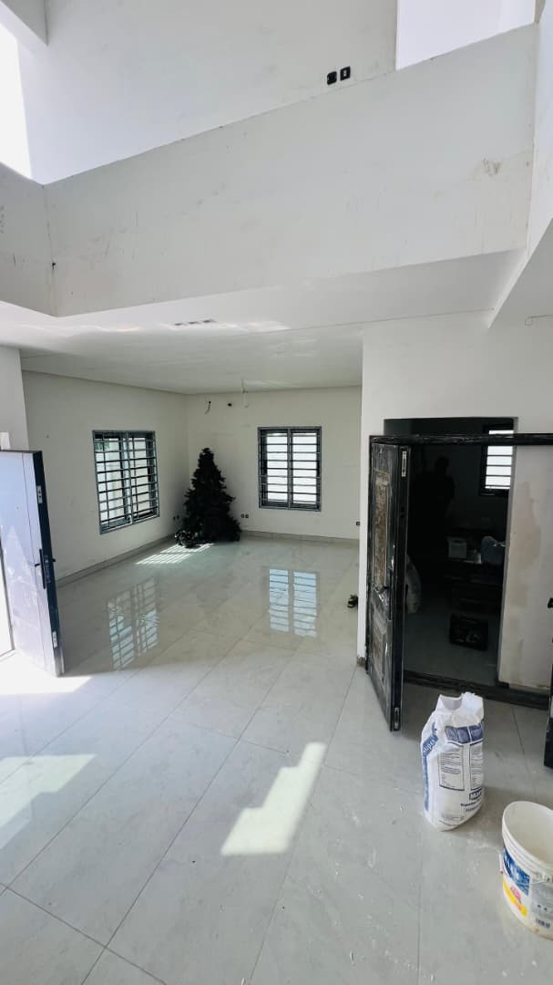 Villa à vendre à Zanguéra – 75 Millions FCFA