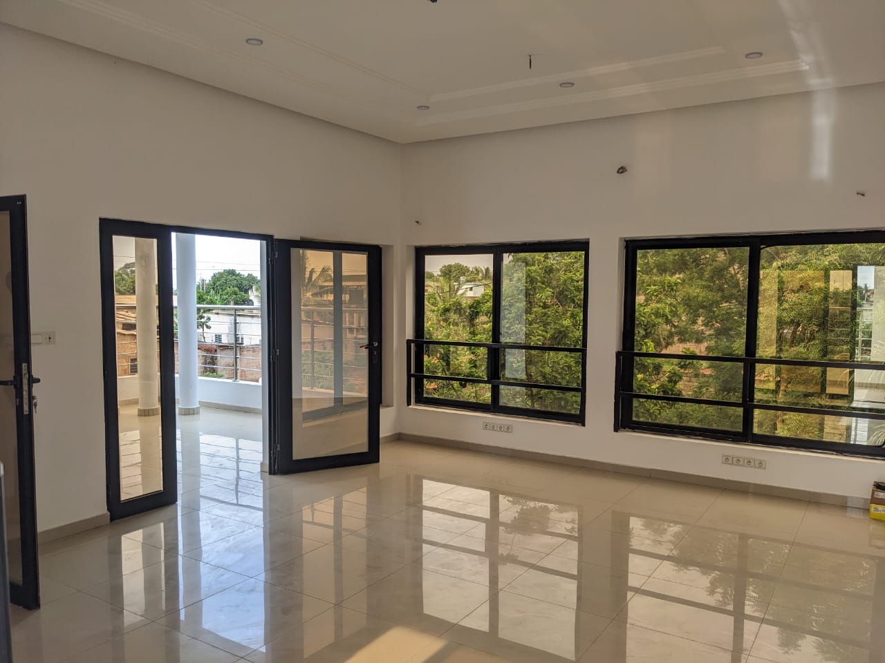 Villa 4 chambres en location à Agoè Legbassito Madjikpeto - 350 000 FCFA