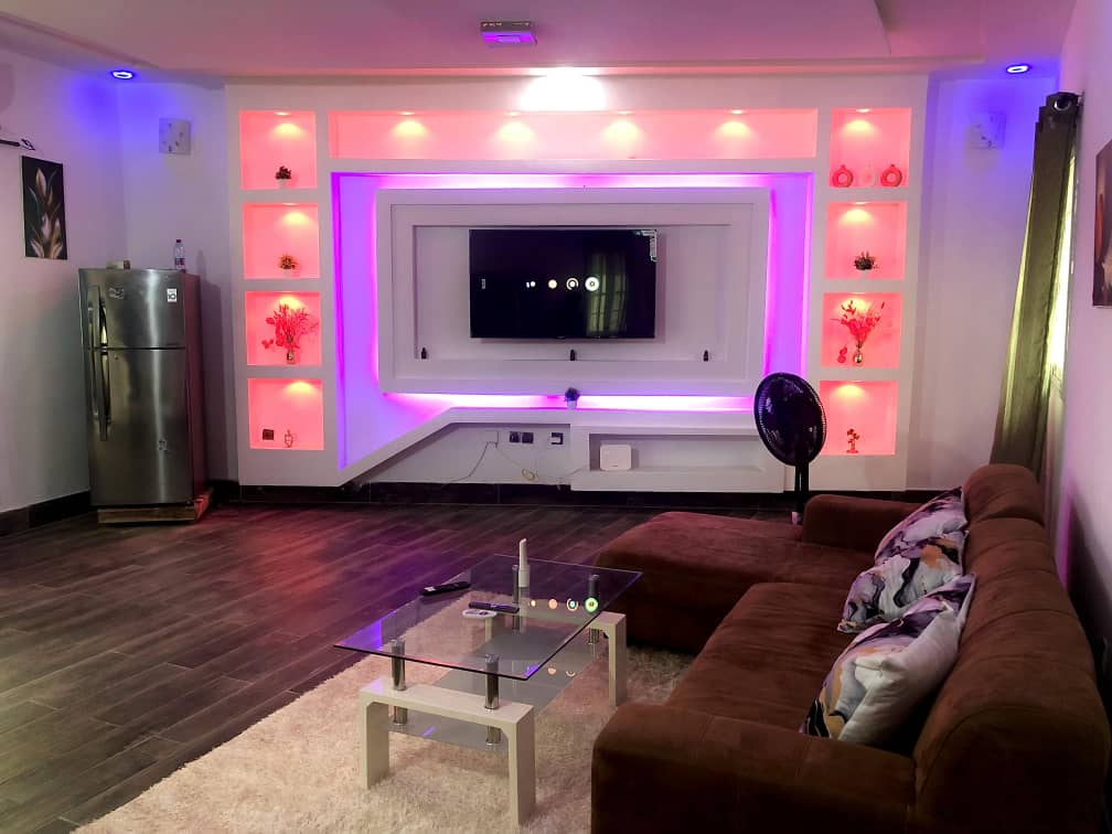 Villa 2 chambres meublée en vente à Zanguera – 34 millions FCFA