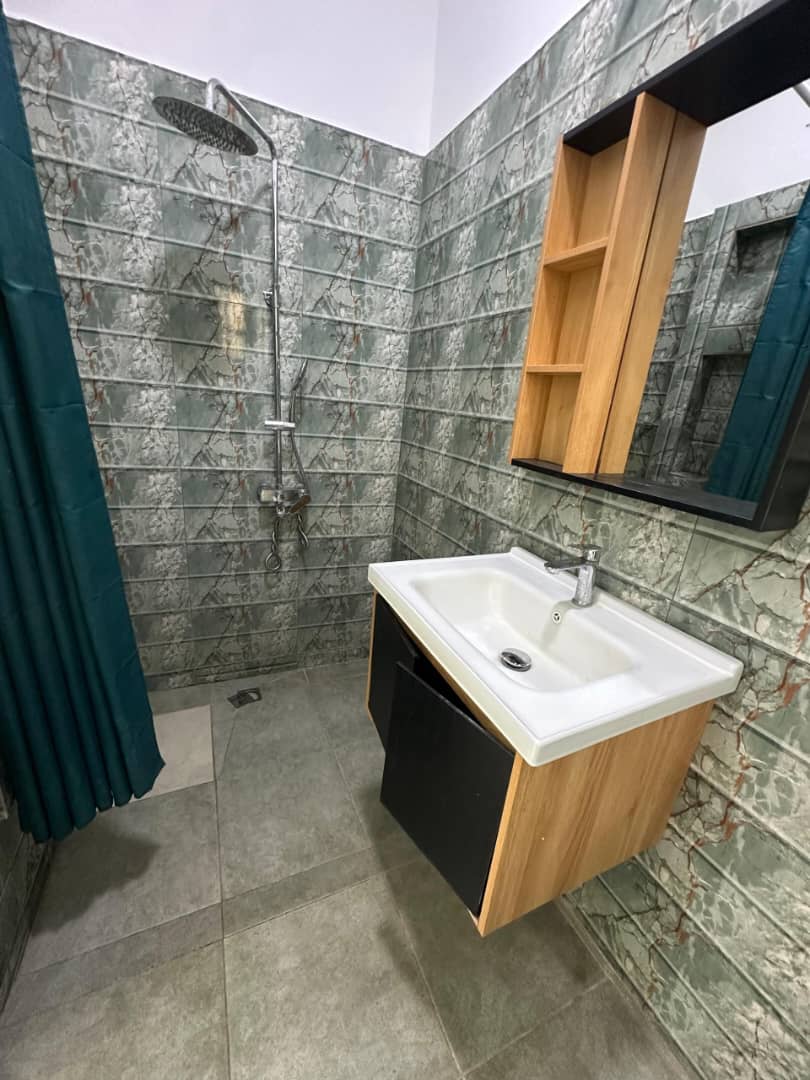 Appartement à louer à Gbossime – 200000 FCFA