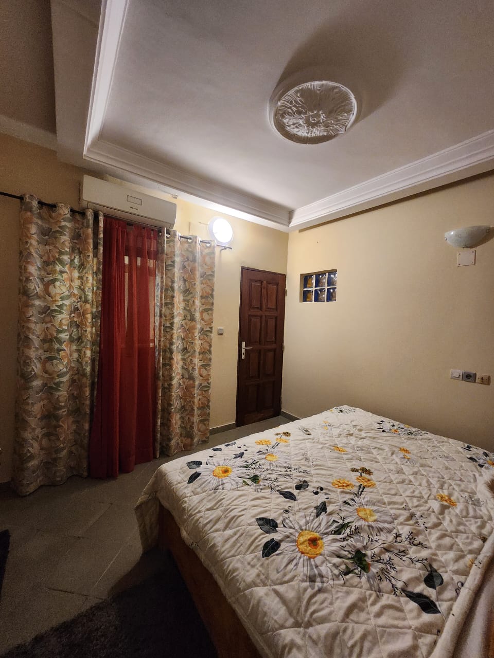 Appartement meublé 1 chambre en location à Dékon (Centre-ville Lomé) – 300000 FCFA par mois