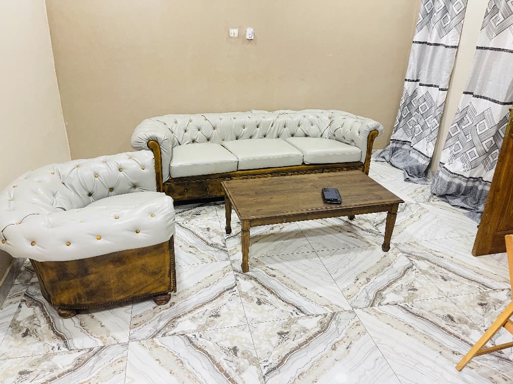 Appartement meublé à louer à Agbalépédo – 200000 FCFA/mois