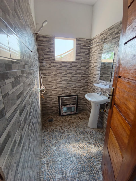 Villa à louer à Zanguera – 150000 FCFA