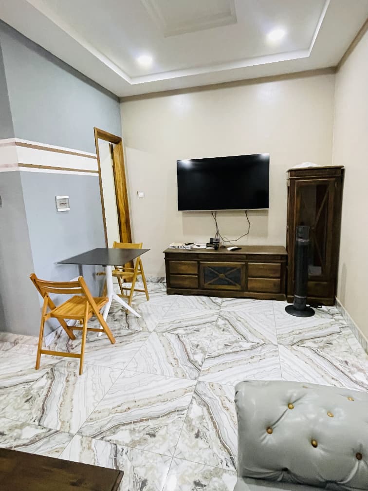 Appartement meublé à louer à Agbalépédo – 200000 FCFA/mois