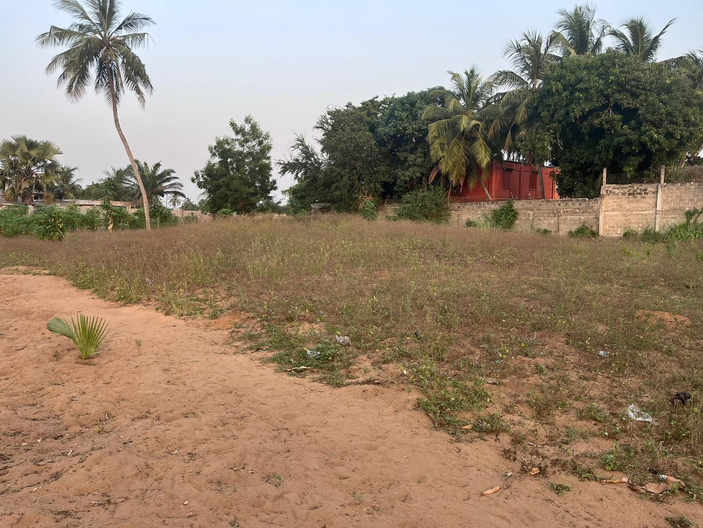 Terrain de 1050 m² en vente à Agbodrafo vers l’Hotel de King Messah – 16 millions FCFA