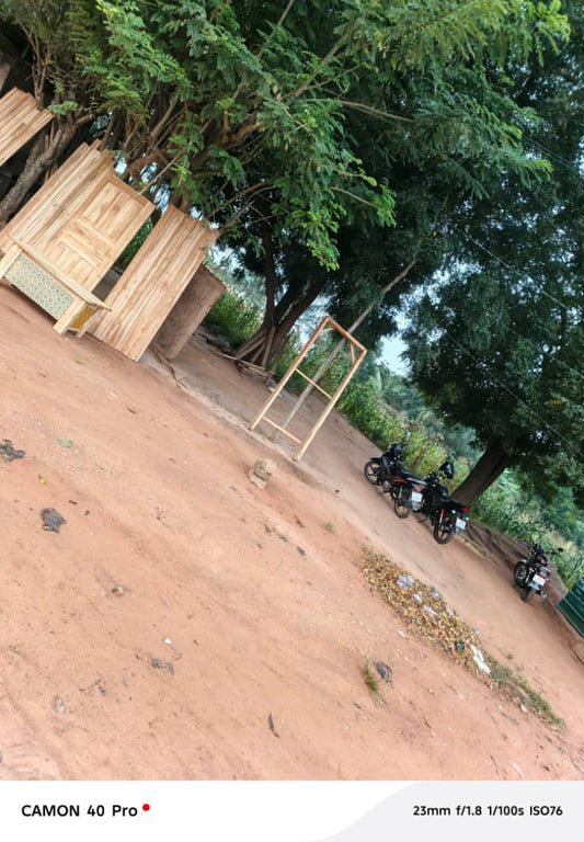 Terrain de 2 lots en vente au bord du goudron à Adétikopé – 110 millions FCFA