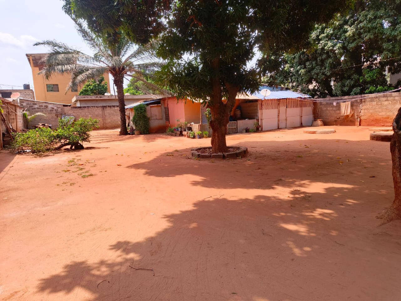 Terrain de 765 m² en vente à Attiegou – 65 millions FCFA