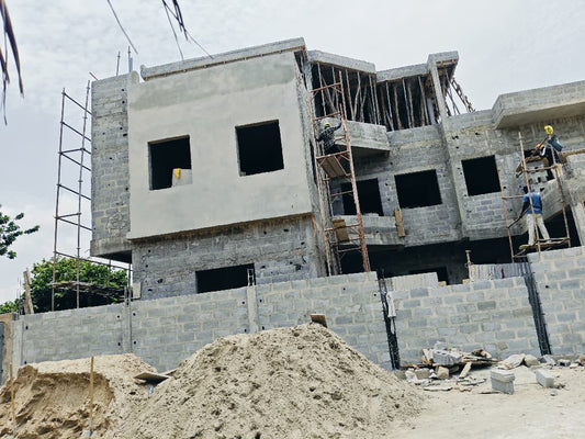 Villa duplex 5 chambres en vente à Agoè Anomé – 170 millions FCFA