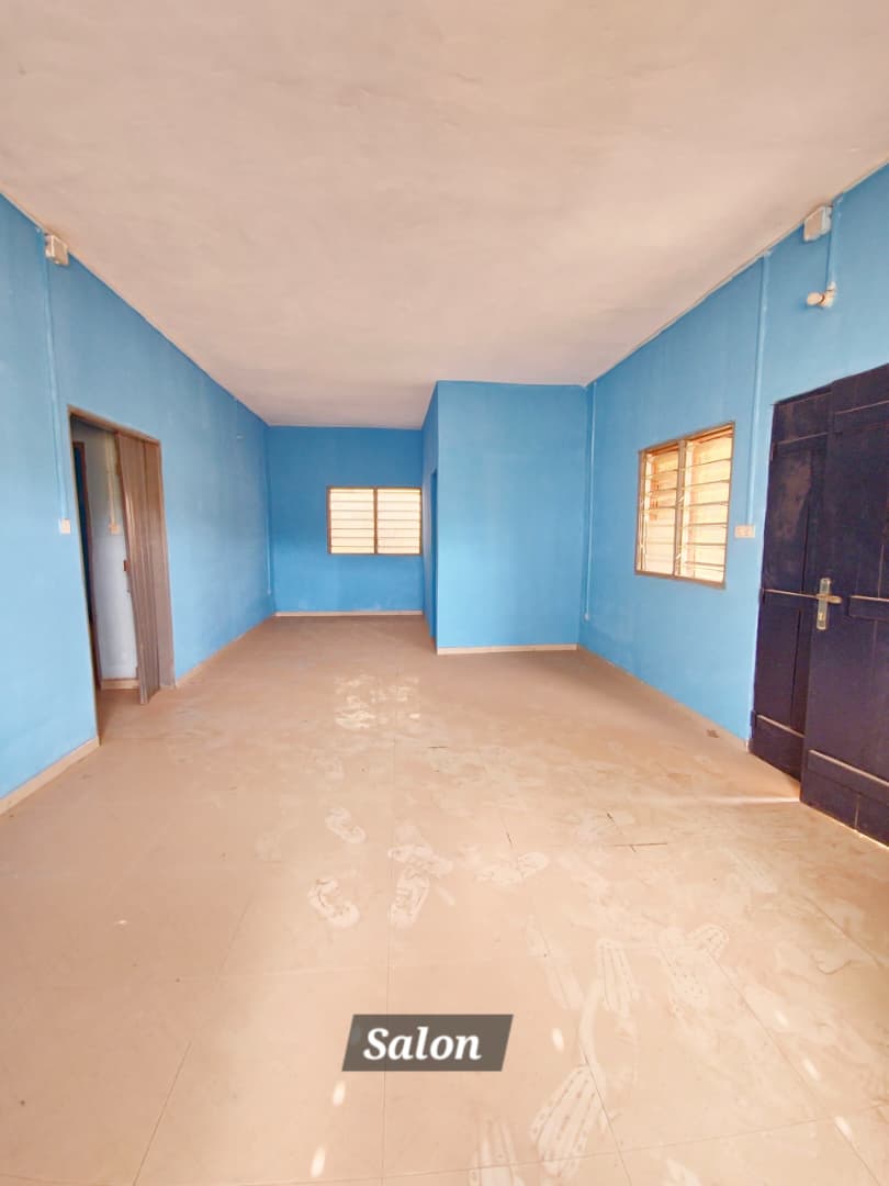 Villa à vendre à Avépozo – 75 Millions FCFA