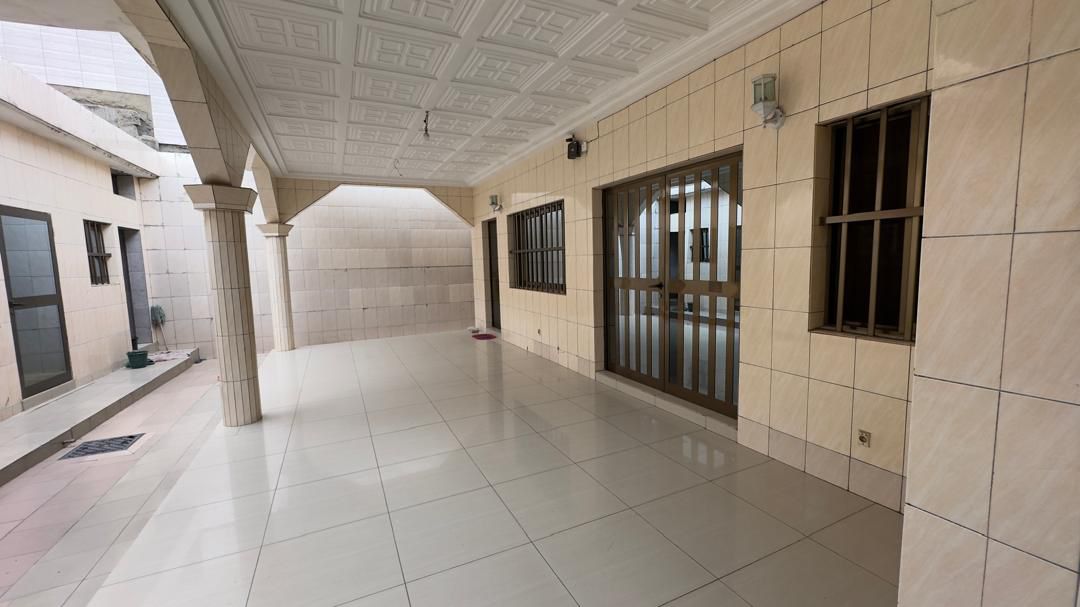 Villa 3 pièces en vente à Anfamé – 80 millions FCFA