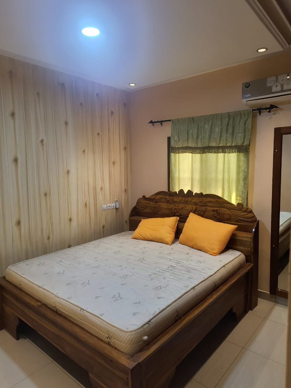 Villa 5 chambres meublée avec piscine à louer à Avenou – 1.200.000 FCFA par mois