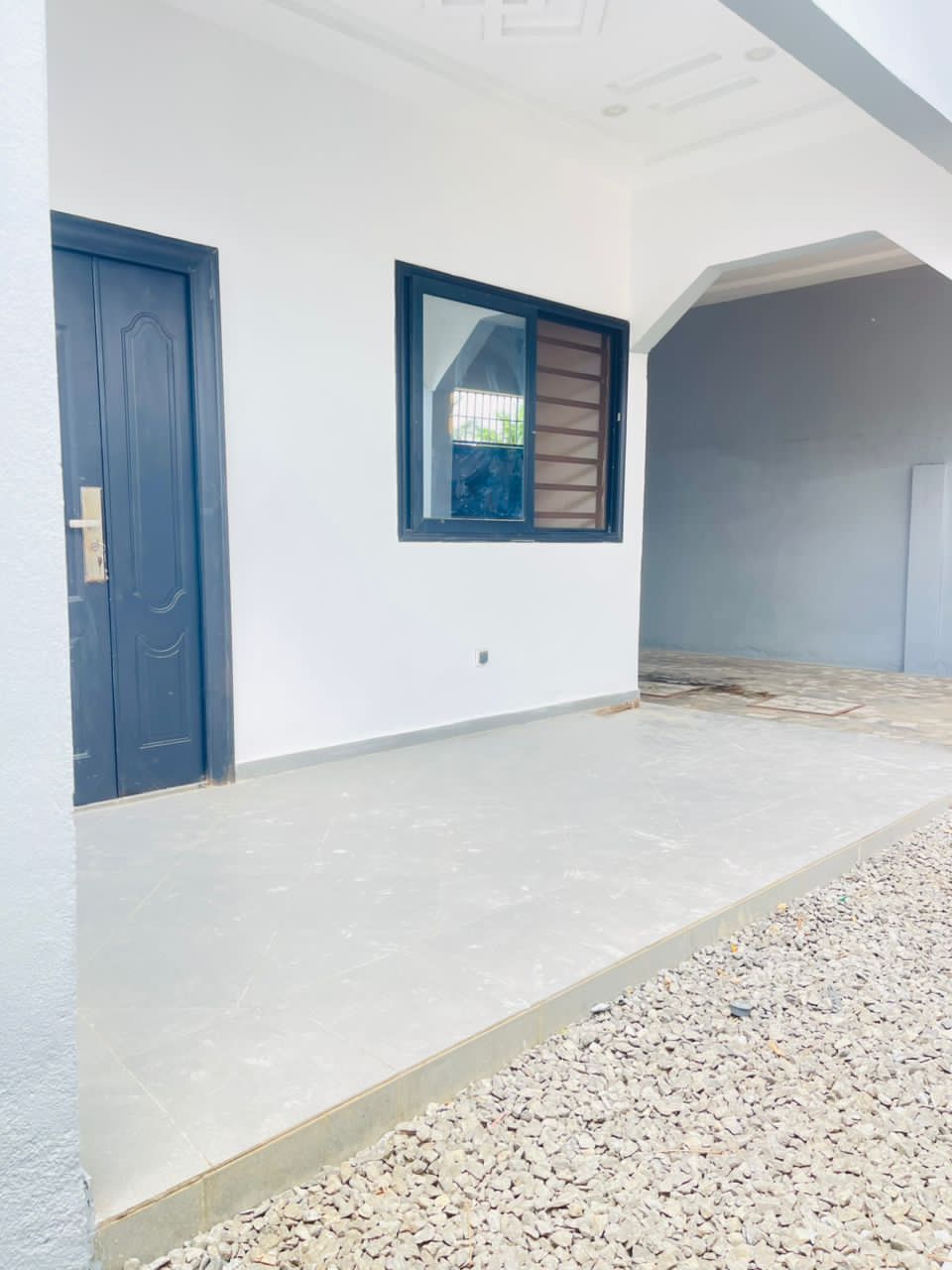 Villa 2 chambres à louer avec dépendance à Adidogomé derrière station Oando sur la grande voie Lapampa-Yokoé - 120 000 FCFA