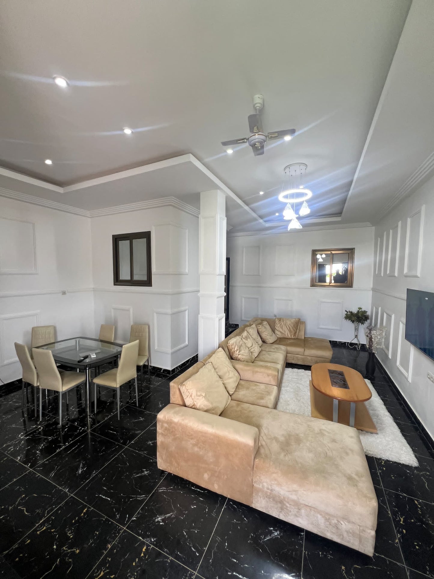 Villa 4 chambres meublée en vente à Adidogomé Segbé – 55 millions FCFA