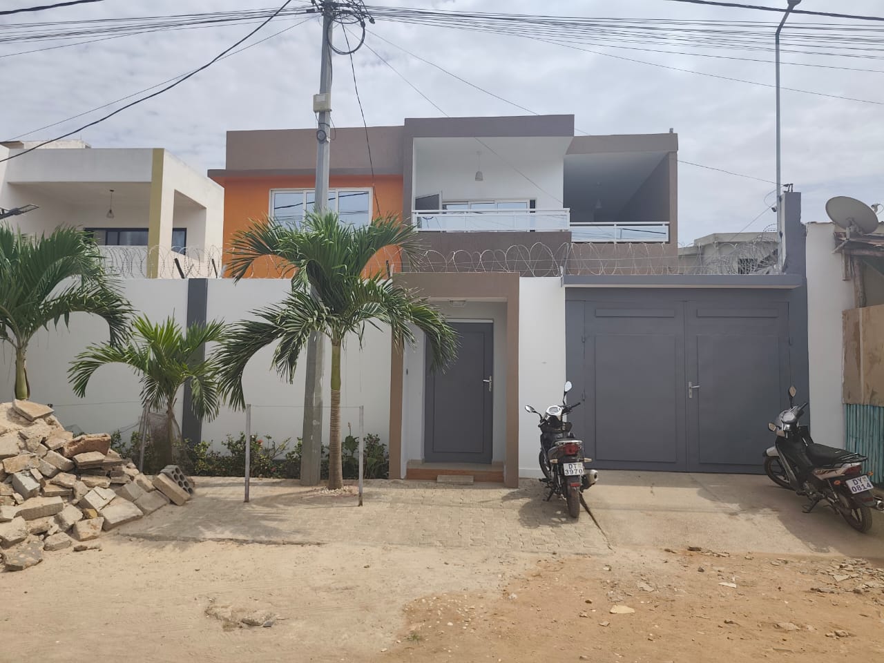 Villa duplex meublée à louer à Agoè Légbassito Athiomé – 600 000 FCFA/mois