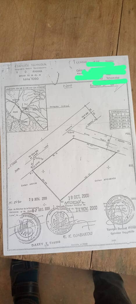 Terrain de 16 lots en vente en bordure de goudron à Aveta Yogon – Prix à partir de 12 millions FCFA le lot