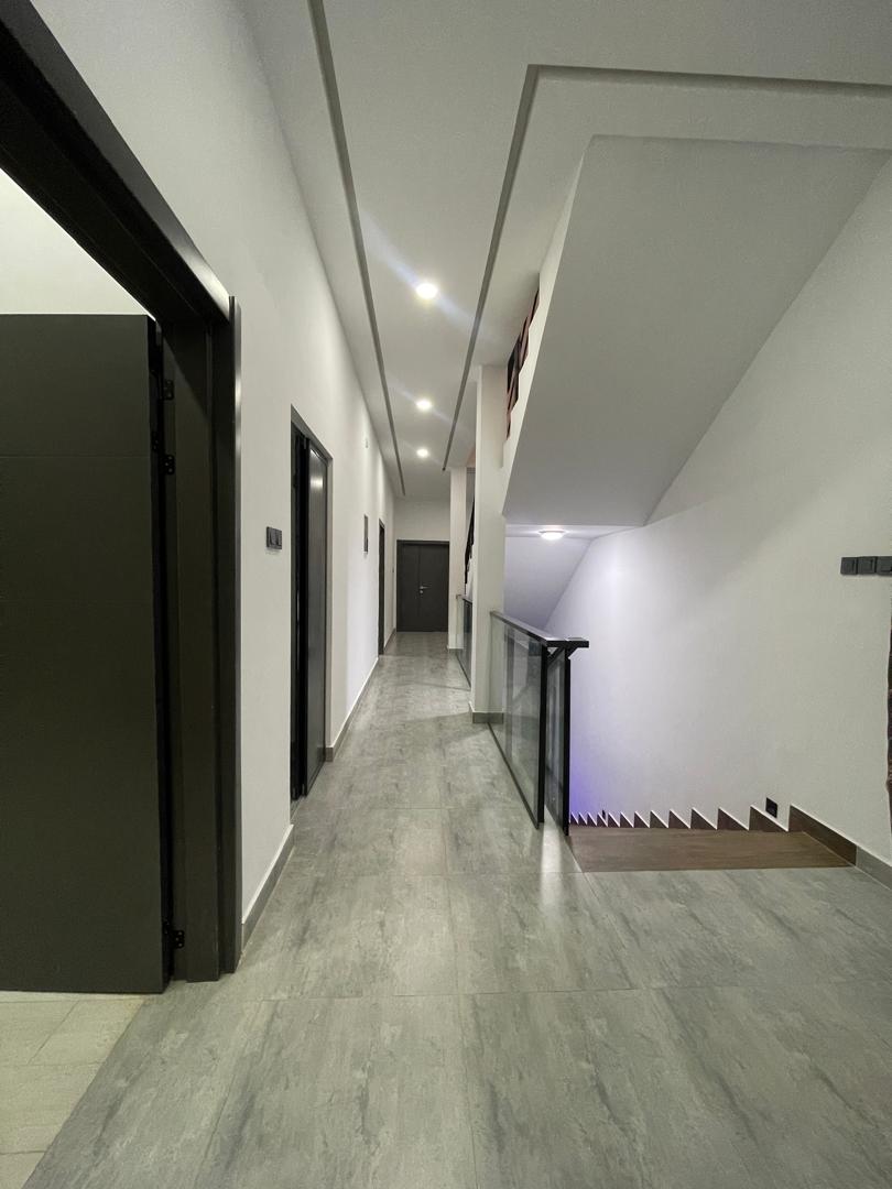 Villa à louer à Tokoin – 1.500.000 FCFA