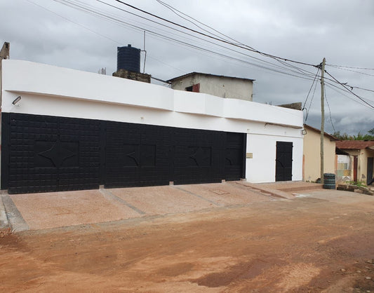 MAISON 7 PIÈCES À VENDRE À APEDOKOÉ