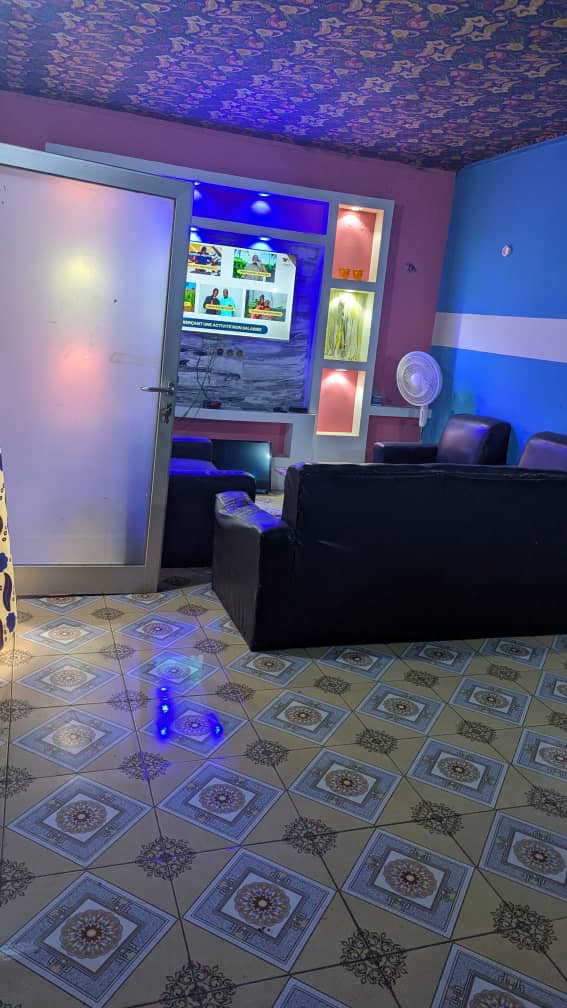 LOMÉ - ZANGUÉRA – VILLA DUPLEX 6 PIÈCES À VENDRE