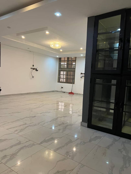 Villa à louer à Agoè Logopé – 350000 FCFA