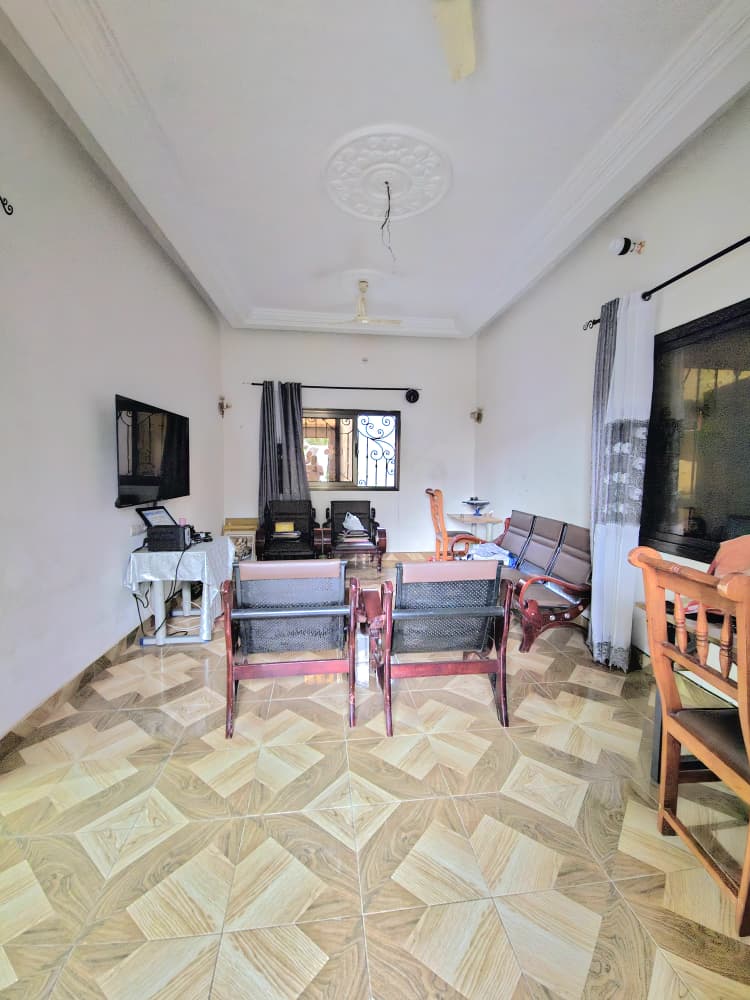 Villa 3 chambres à vendre à Agoè Zossimé – 38 millions FCFA