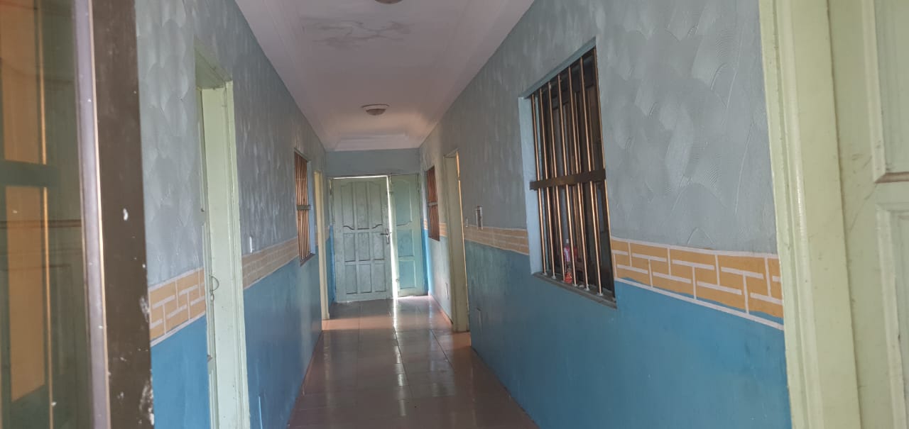 Villa R+1 à vendre à Dabarakondji – 45 millions FCFA