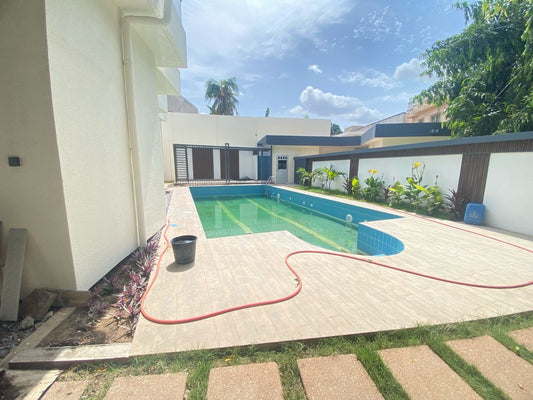 LOCATION VILLA À LOUER AU GTA (7 PIÈCES)