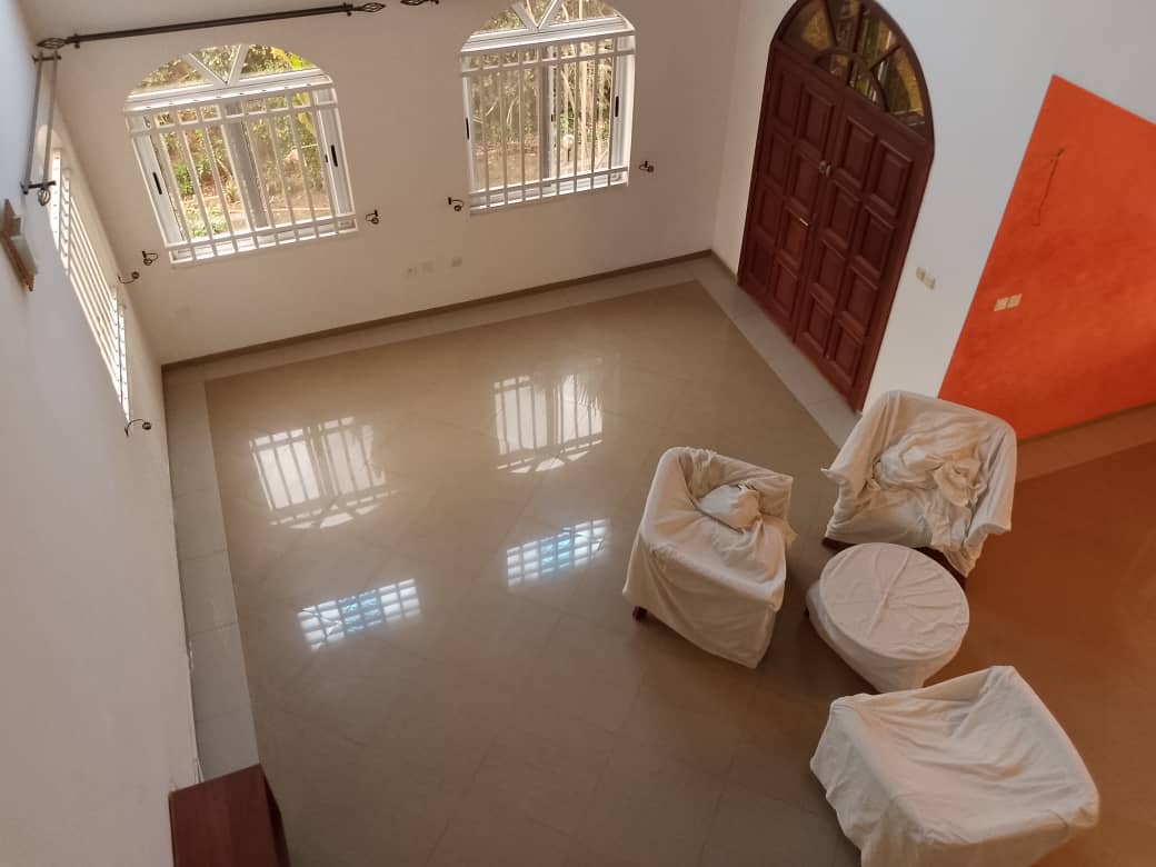 VILLA 4 PIÈCES À VENDRE À ADIDOGOMÉ SAGBADO – 600 m² | TITRE FONCIER