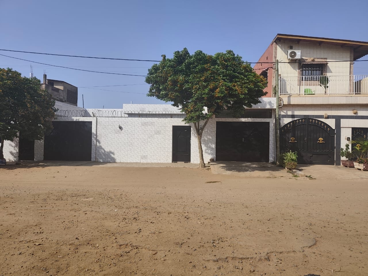 Villa 3 chambres en vente à Djidjolé – 62 millions FCFA