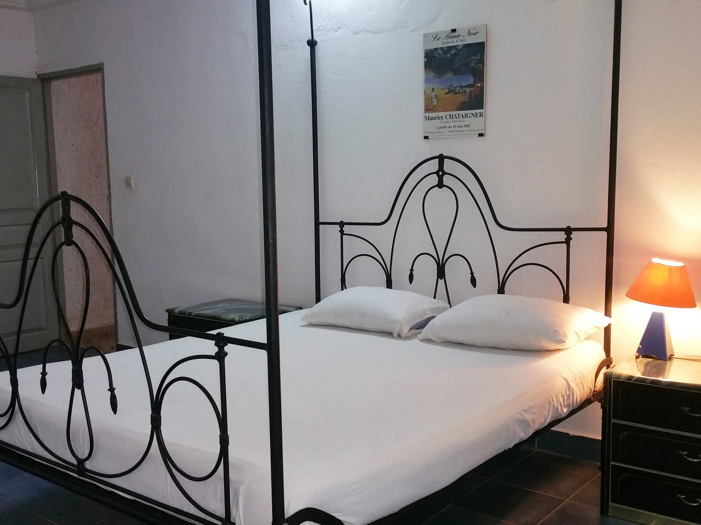 VILLA À VENDRE À BADJA À 400m DE LA  ROUTE LOMÉ-KPALIMÉ