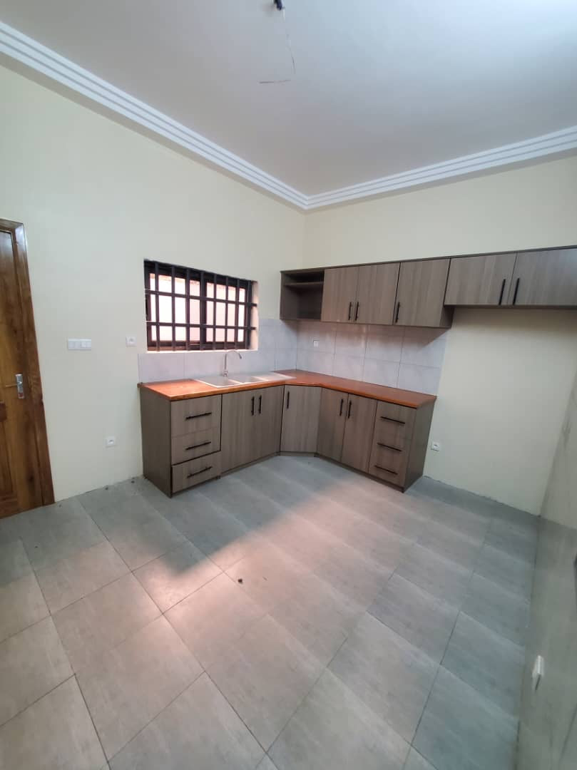 LOMÉ – ADIDOGOMÉ SAGBADO – VILLA 4 PIÈCES À VENDRE