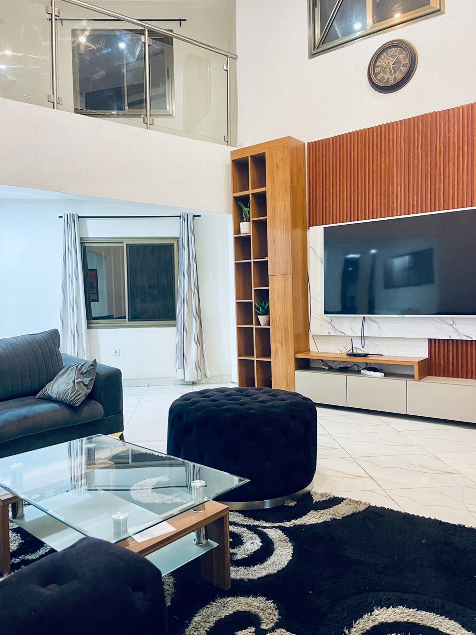 Villa Duplex meublée 4 chambres à louer à Nukafu – 950000 FCFA par mois